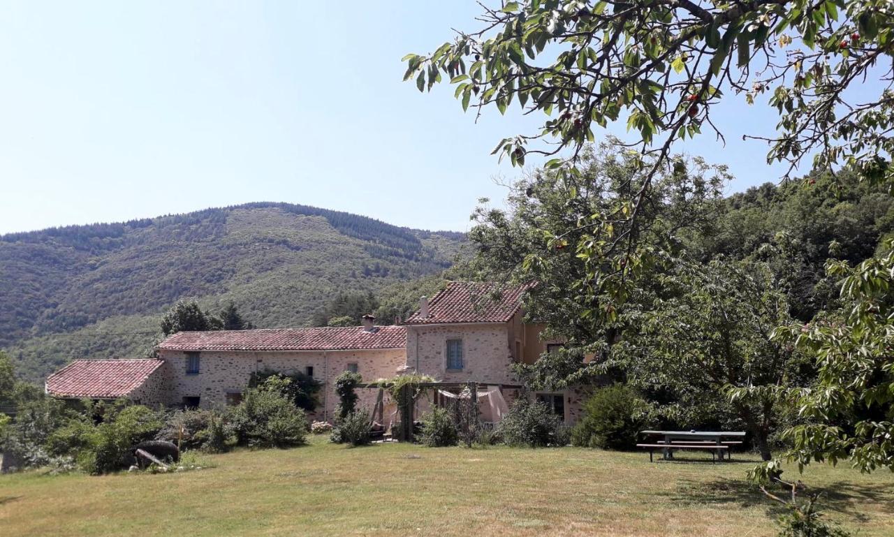 Le Moulin D'Arcas. Bed & Breakfast Premian Exterior photo