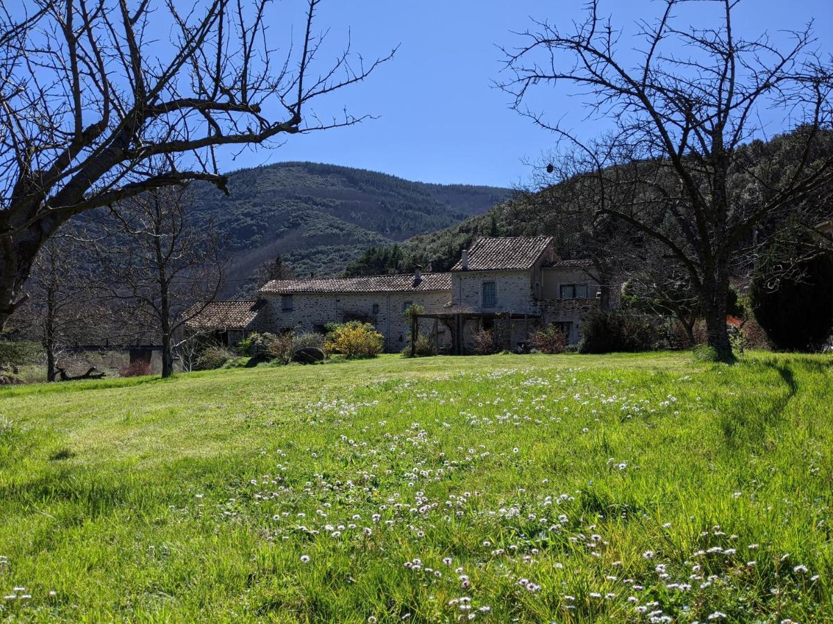 Le Moulin D'Arcas. Bed & Breakfast Premian Exterior photo
