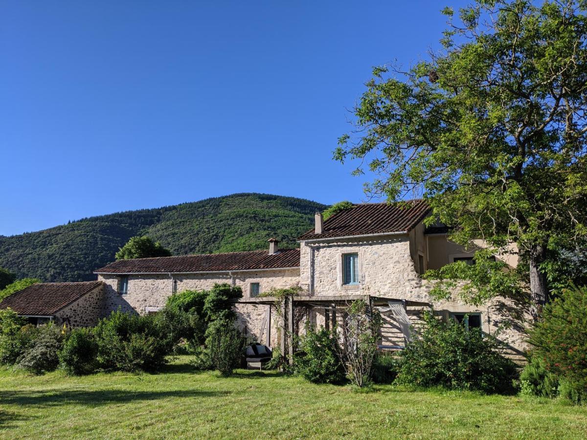 Le Moulin D'Arcas. Bed & Breakfast Premian Exterior photo