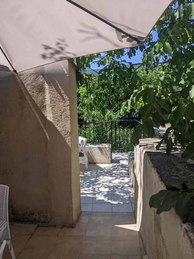 Le Moulin D'Arcas. Bed & Breakfast Premian Exterior photo